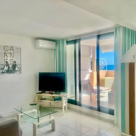 Le Panoramique - Face à La - Terrasse De 20m2 Et Piscines Cannes